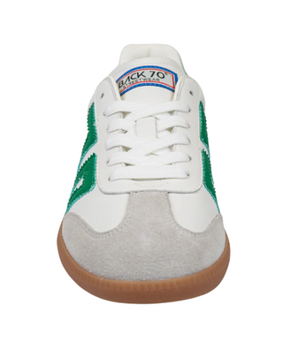 Back 70 - Cloud in White Green