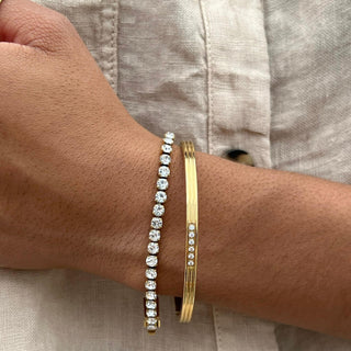 Cleo Bangle Bracelet - Gold