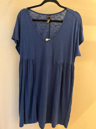 V-Neck Dolman Shirred T-Shirt-Naval