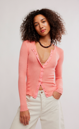 Going Places Cardi - Coral Crimson