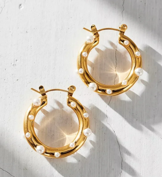 Nicoletta Pearl Hoop Earrings - Gold